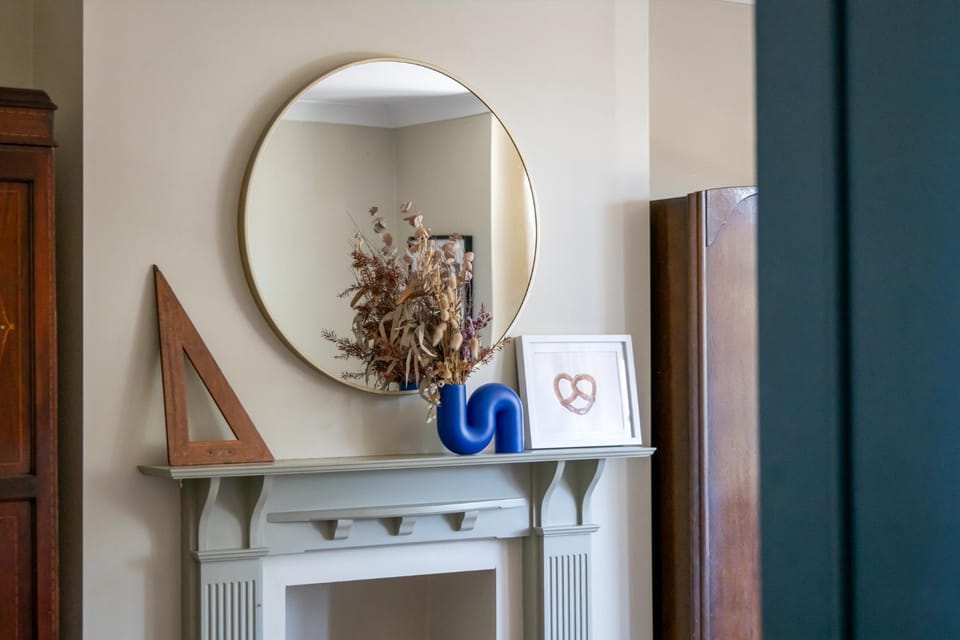 Decorative detail, fireplace