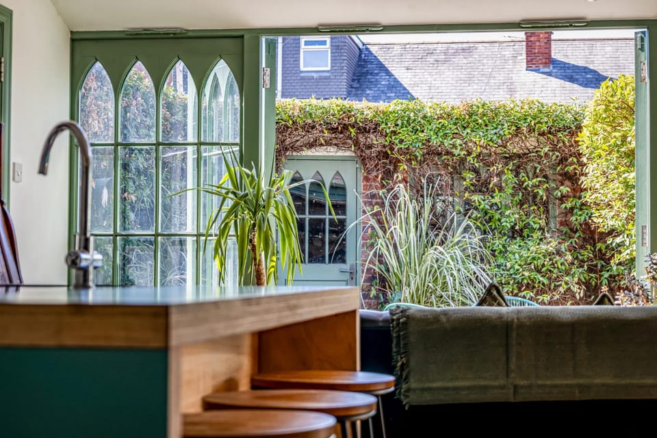 Garden, View (from property/room), Living room, Seating area, Inner courtyard view