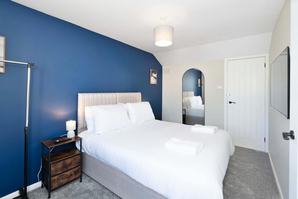 Family & Contractor Stay - Parking - Nr Edinburgh House in Livingston