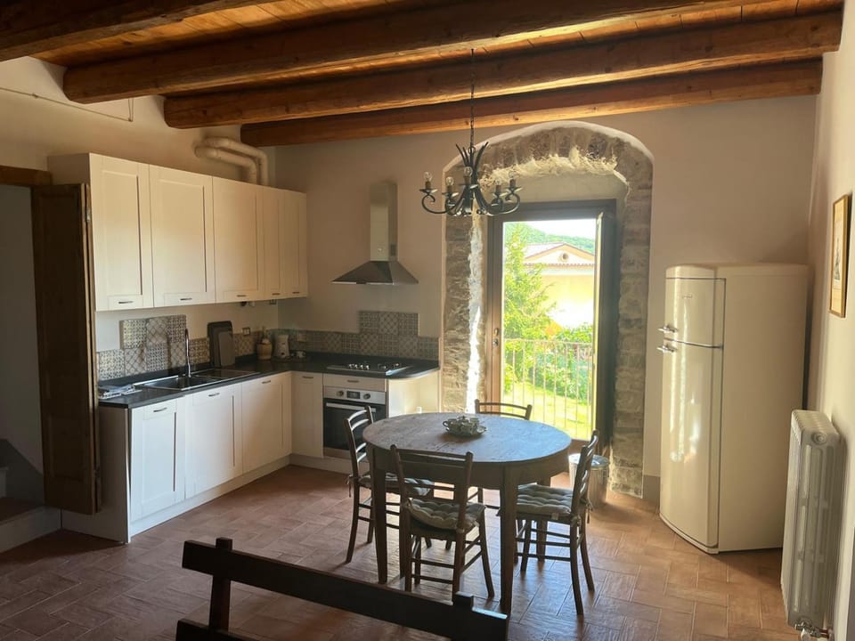 Kitchen or kitchenette, oven