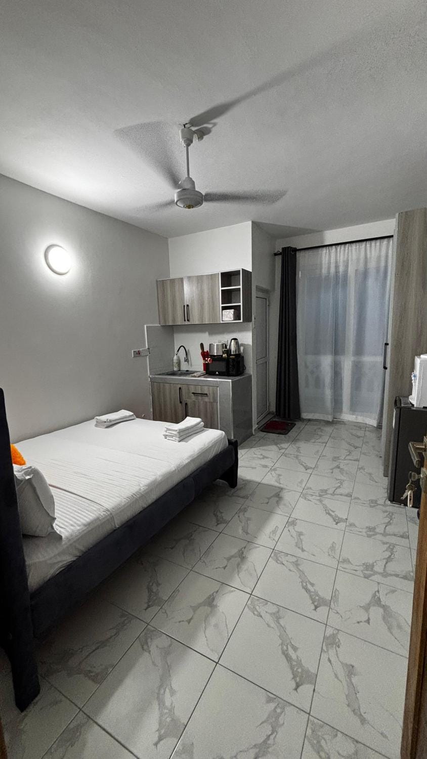 Classy studio bamburi fisheries at0722 and838 to 076 Apartment in Mombasa County