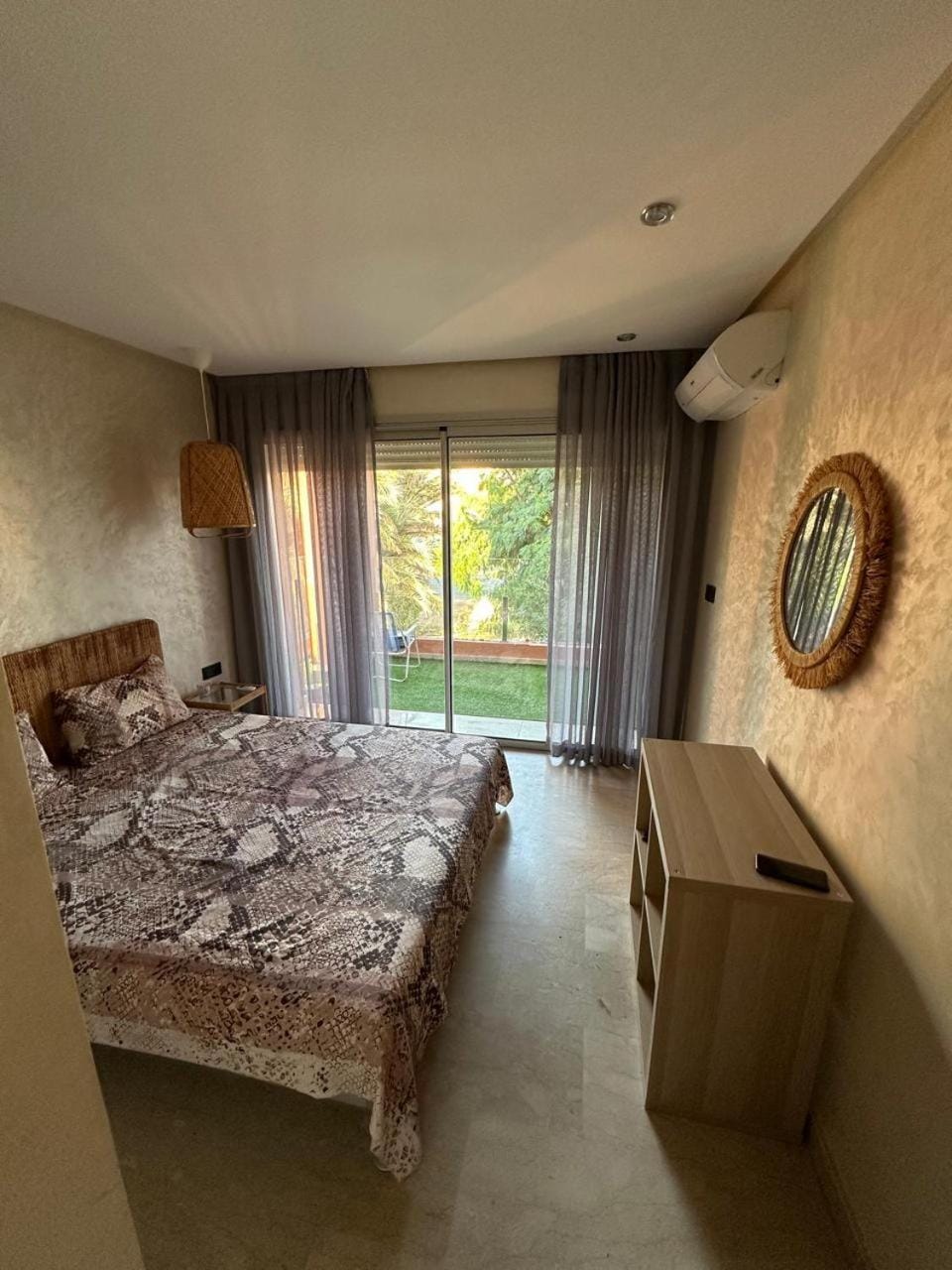 Studio 2 pas de la plage imiouadar Apartment in Souss-Massa