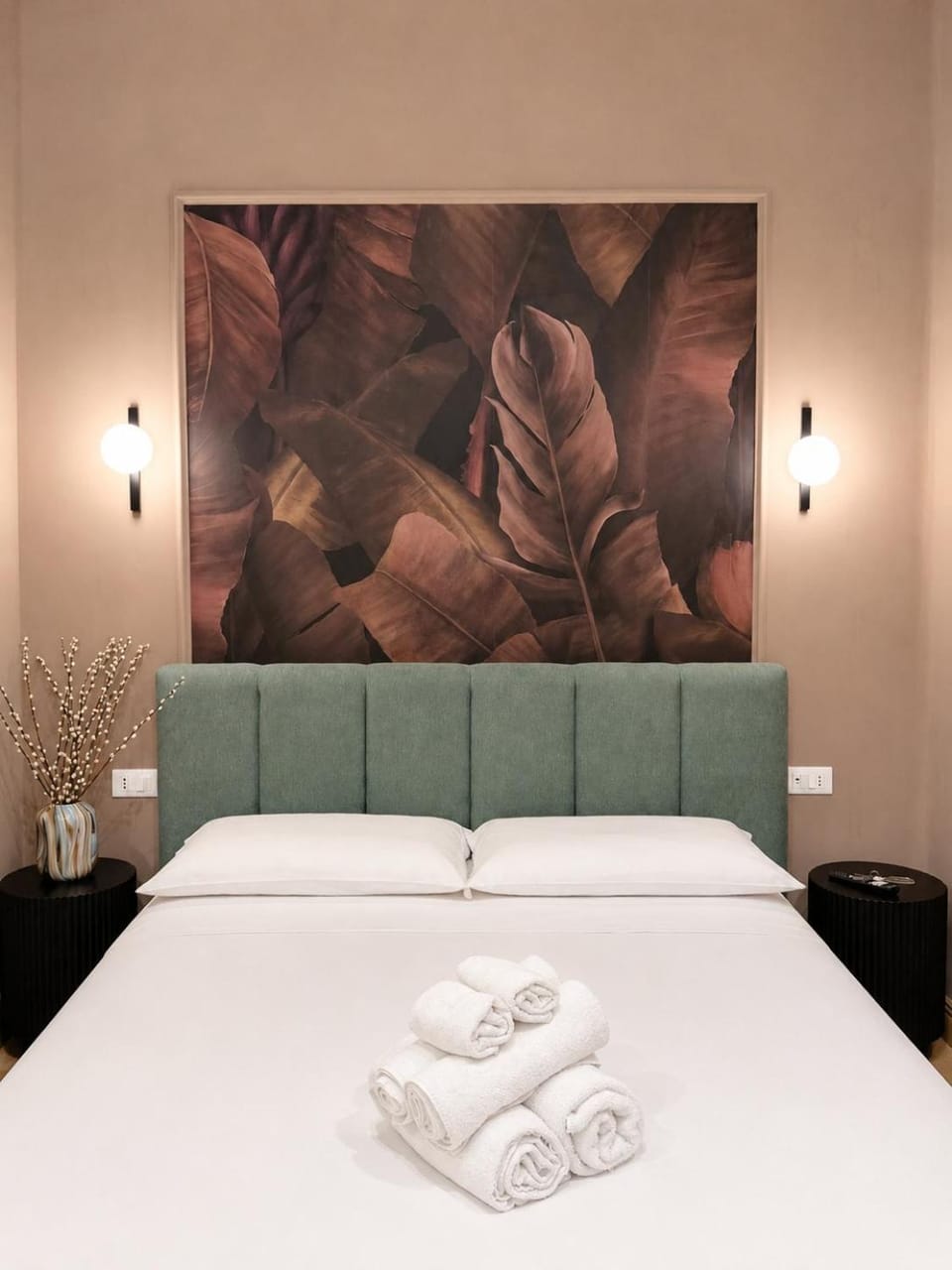 Bed, Decorative detail, Bedroom