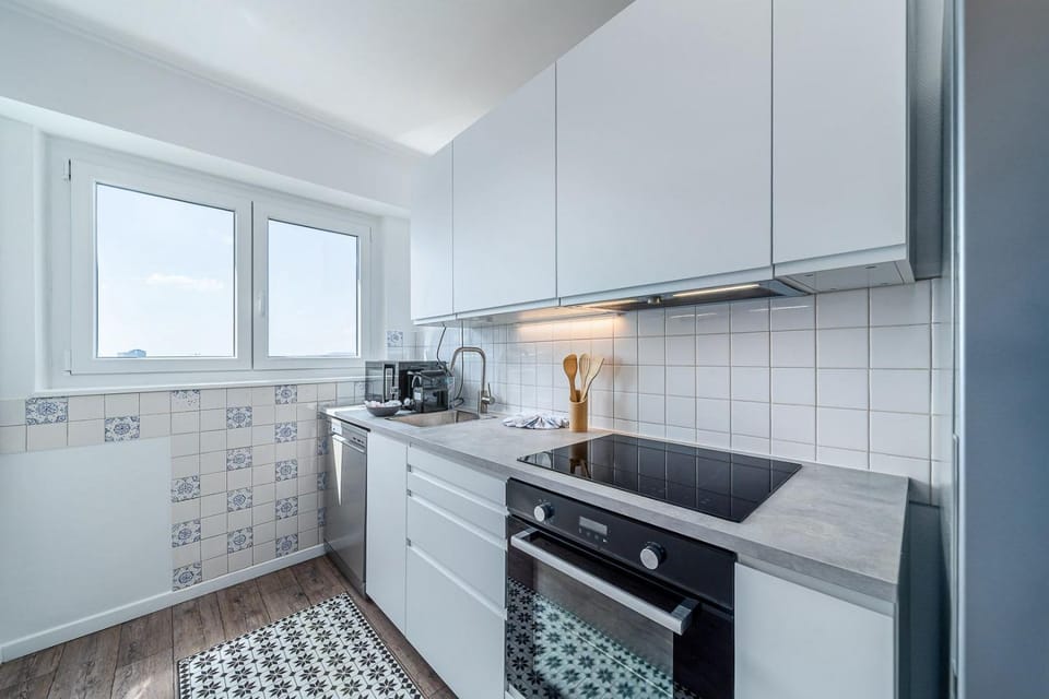 Appartement design avec vue Tour Eiffel Apartment in Courbevoie