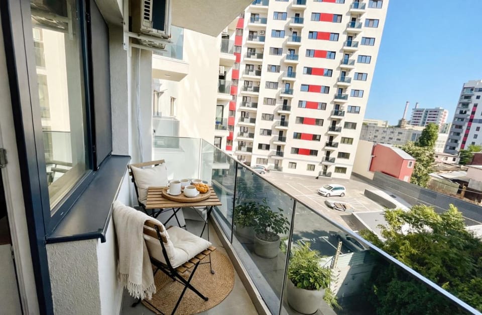 Cool Place Apartment in Bucharest
