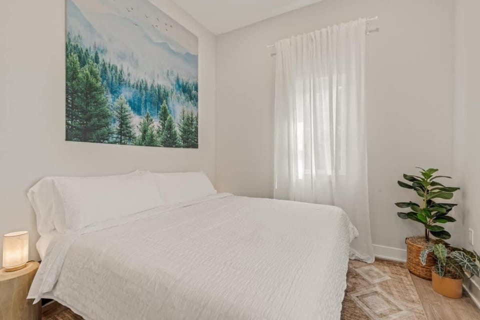Luxury King Bed Apt Within Walking Distance to Everything Apartment in West Conshohocken