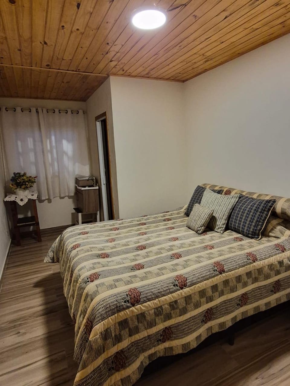 Casa Guedes House in Campos do Jordão