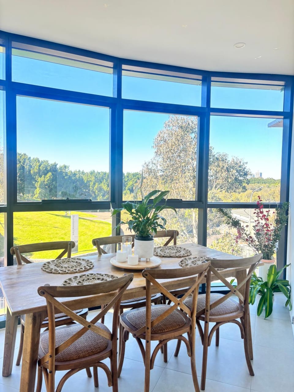 Day, View (from property/room), Balcony/Terrace, Dining area, Garden view