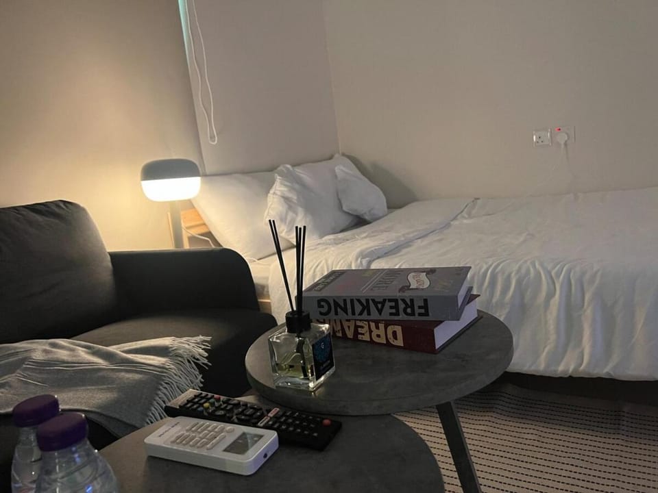 استديو مريح بدخول ذاتي Luxurious Master Studio with Self-Check-in Aq Apartment in Riyadh