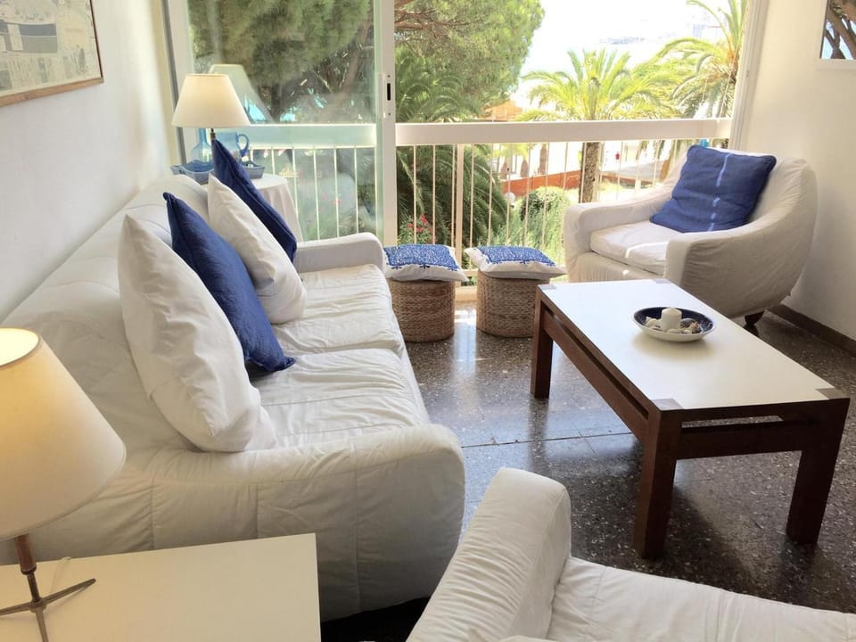 Apartamento vista al mar, parking - pers. - ES-209-109 Apartment in Platja d'Aro