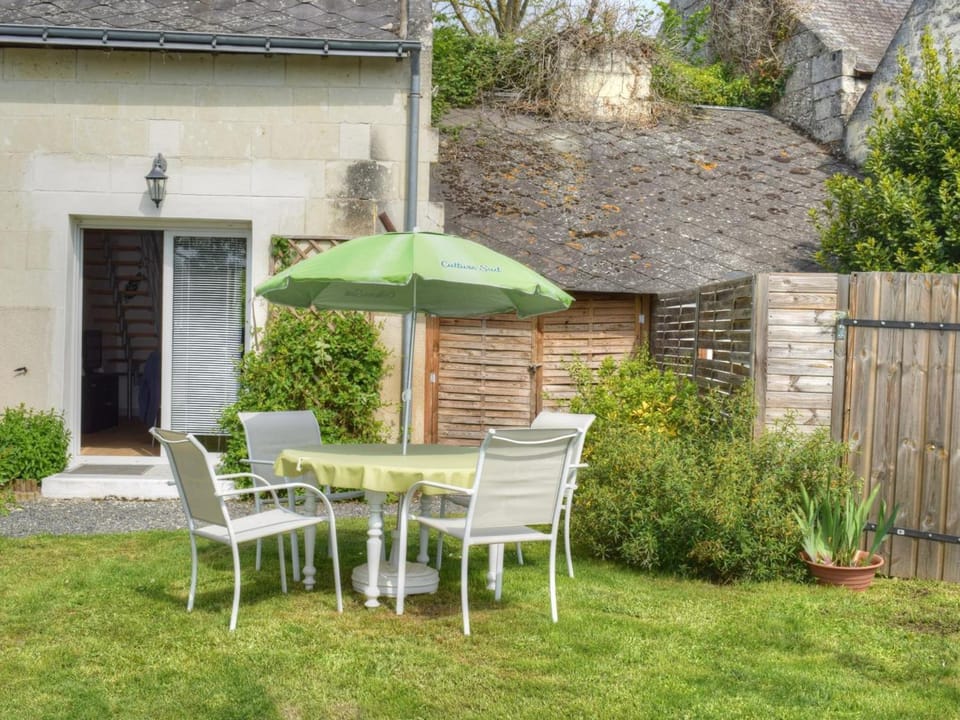 Gîte accueillant près de la Loire - 2 pers. - FR-1-381-669 House in Centre-Val de Loire