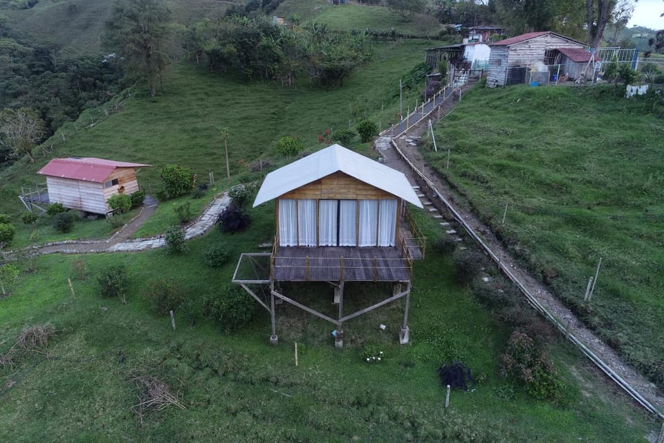 La Alborada Glamping Campground/ 
RV Resort in Quindio, Colombia