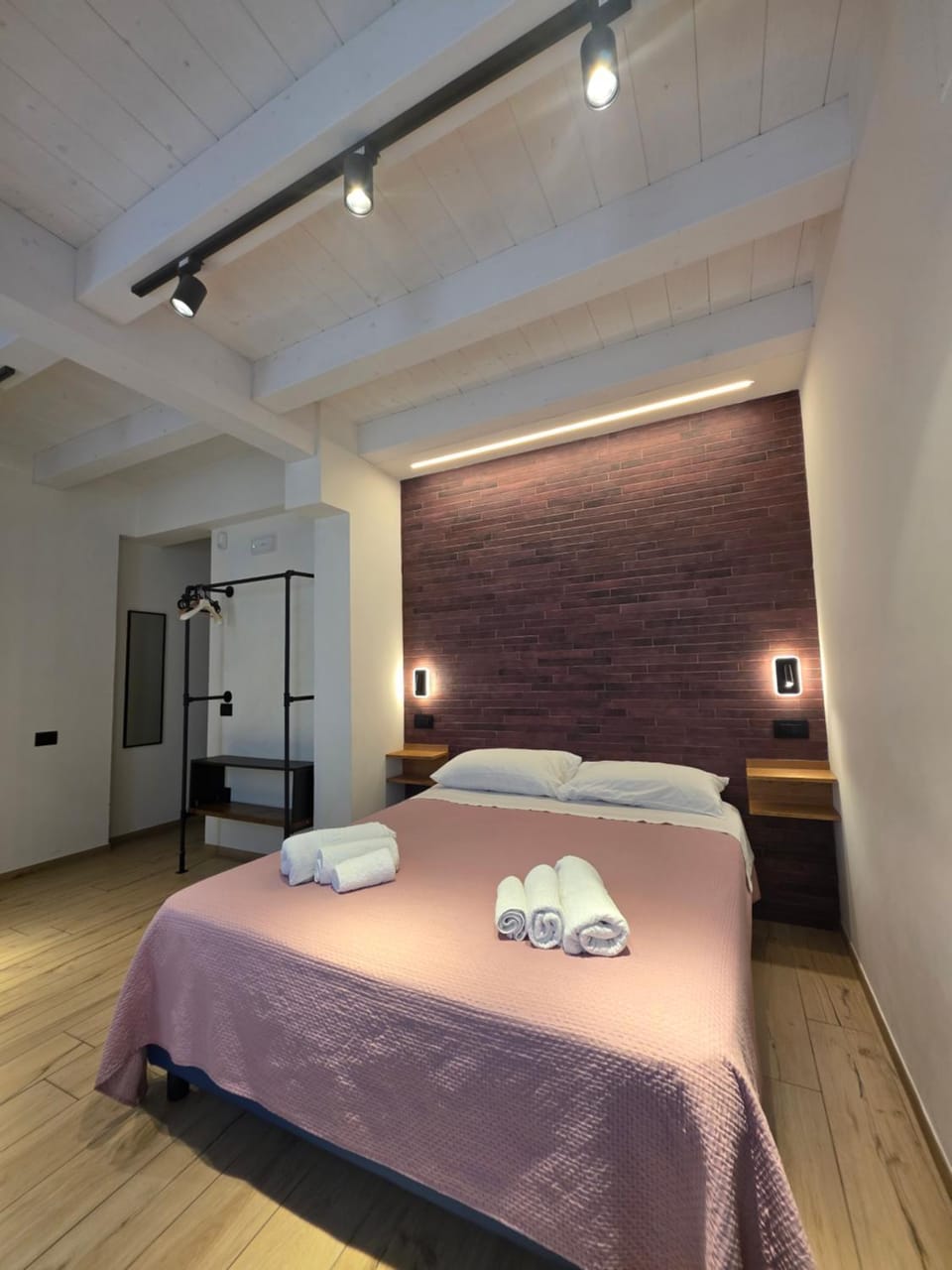 Bed, Photo of the whole room, Bedroom, towels, wardrobe