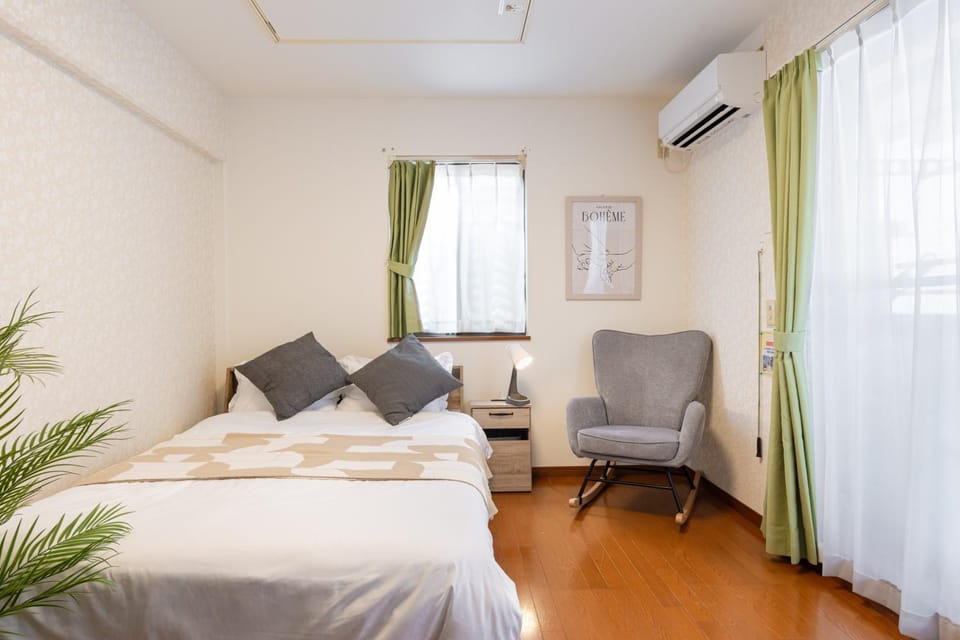Bed, Bedroom, air conditioner, air conditioner