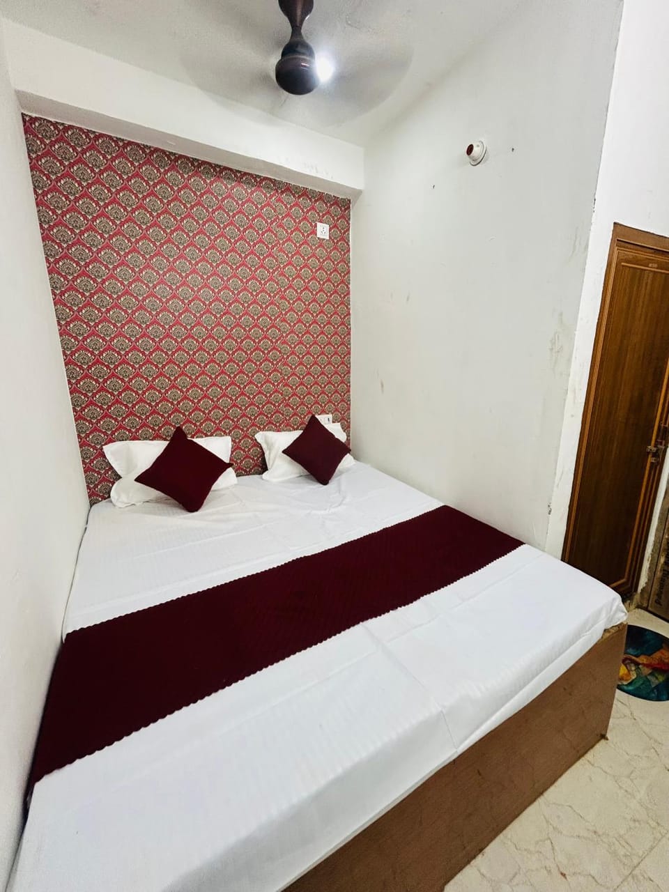 S K Home Stay Bed and Breakfast in Varanasi