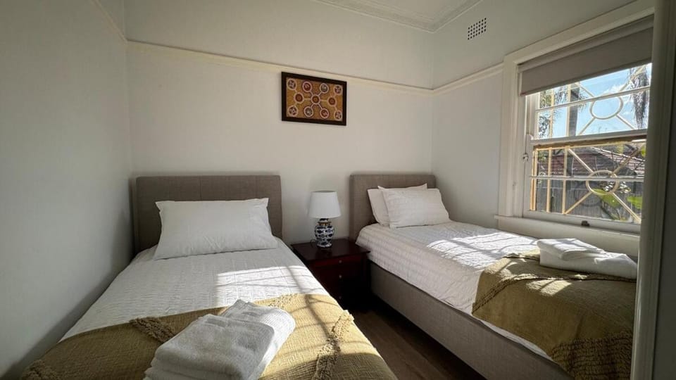 Leah's Beach House, Bondi Beach, Australia Apartment in Sydney