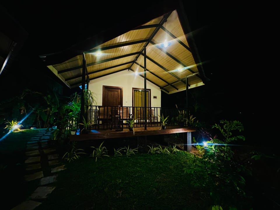 Property building, Balcony/Terrace