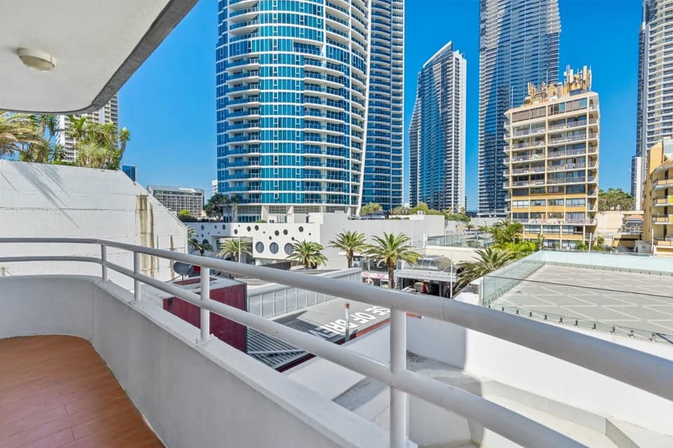 The Orchid Stay Apartment in Surfers Paradise