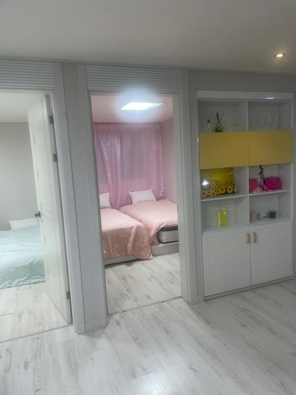 행운외국인여성전용게스트하우스 Apartment in Gyeonggi-do