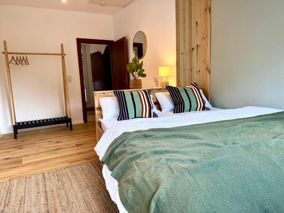 Bed, Bedroom