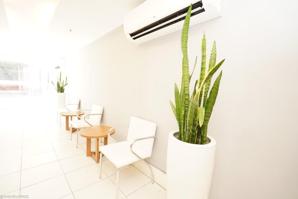 Lobby or reception, air conditioner