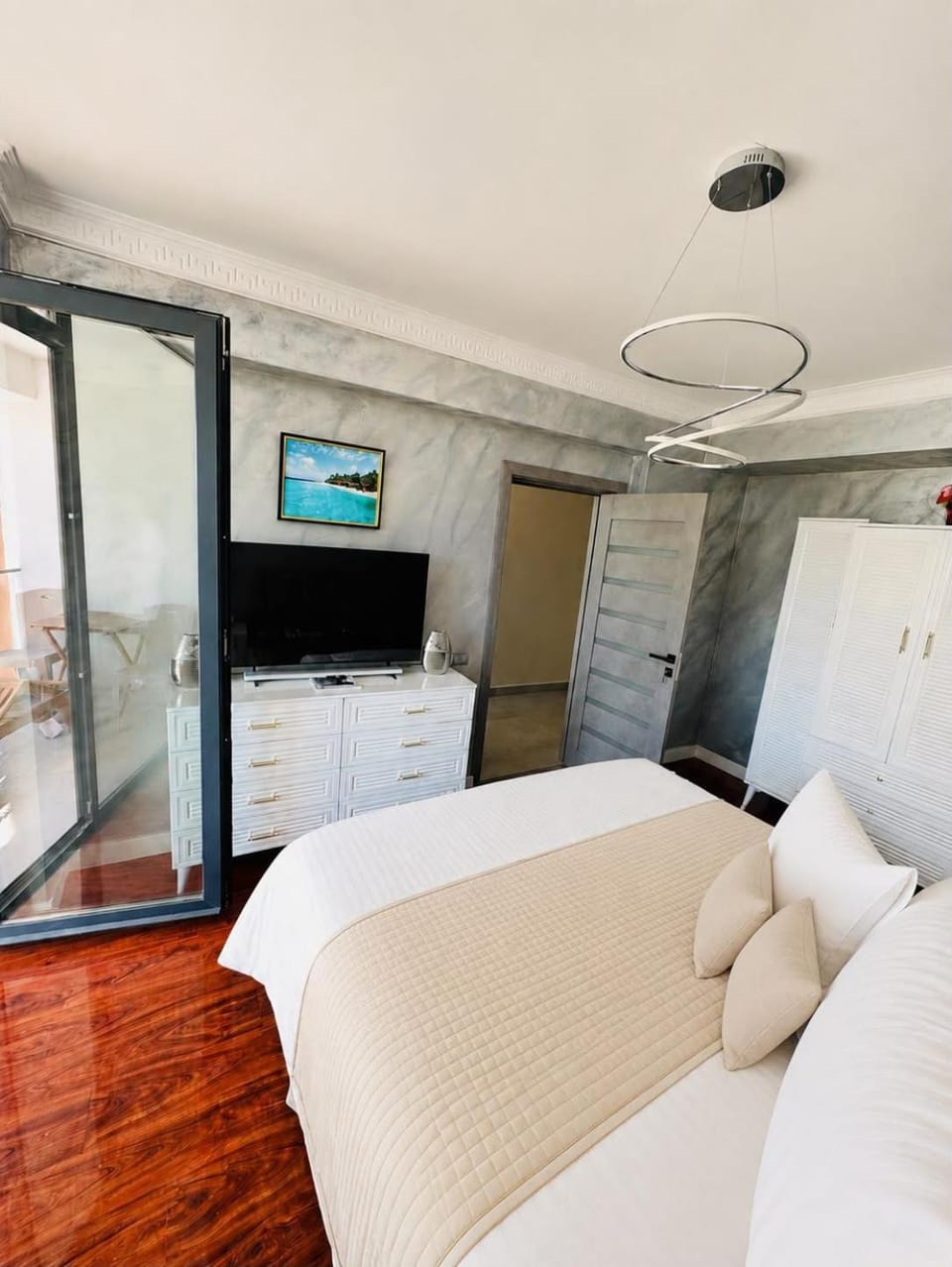 TV and multimedia, Bedroom