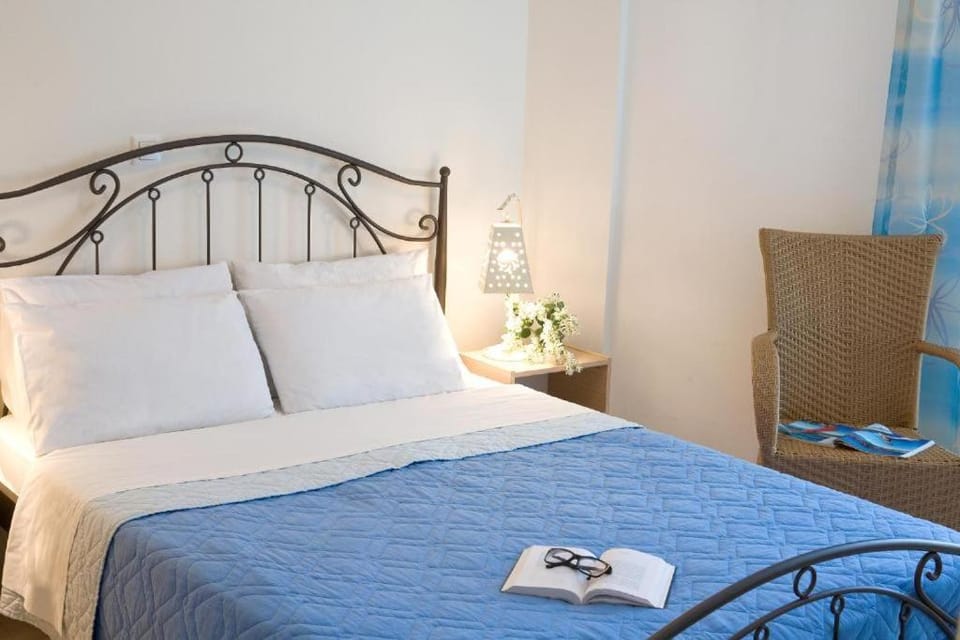 Anemolia Pondi Apartment hotel in Vasiliki