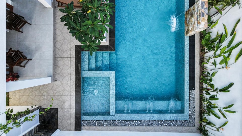 Property building, Swimming pool