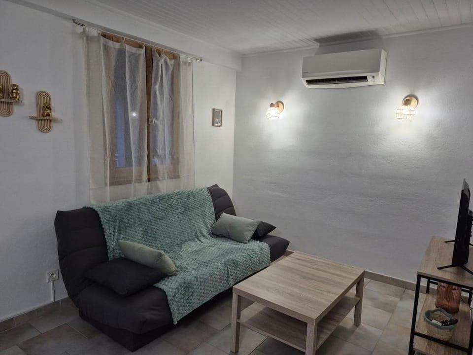 U Bartolu - Charmant appartement au cœur du village Apartment in Corsica