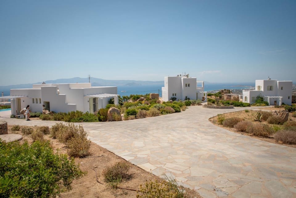 Property building, Natural landscape