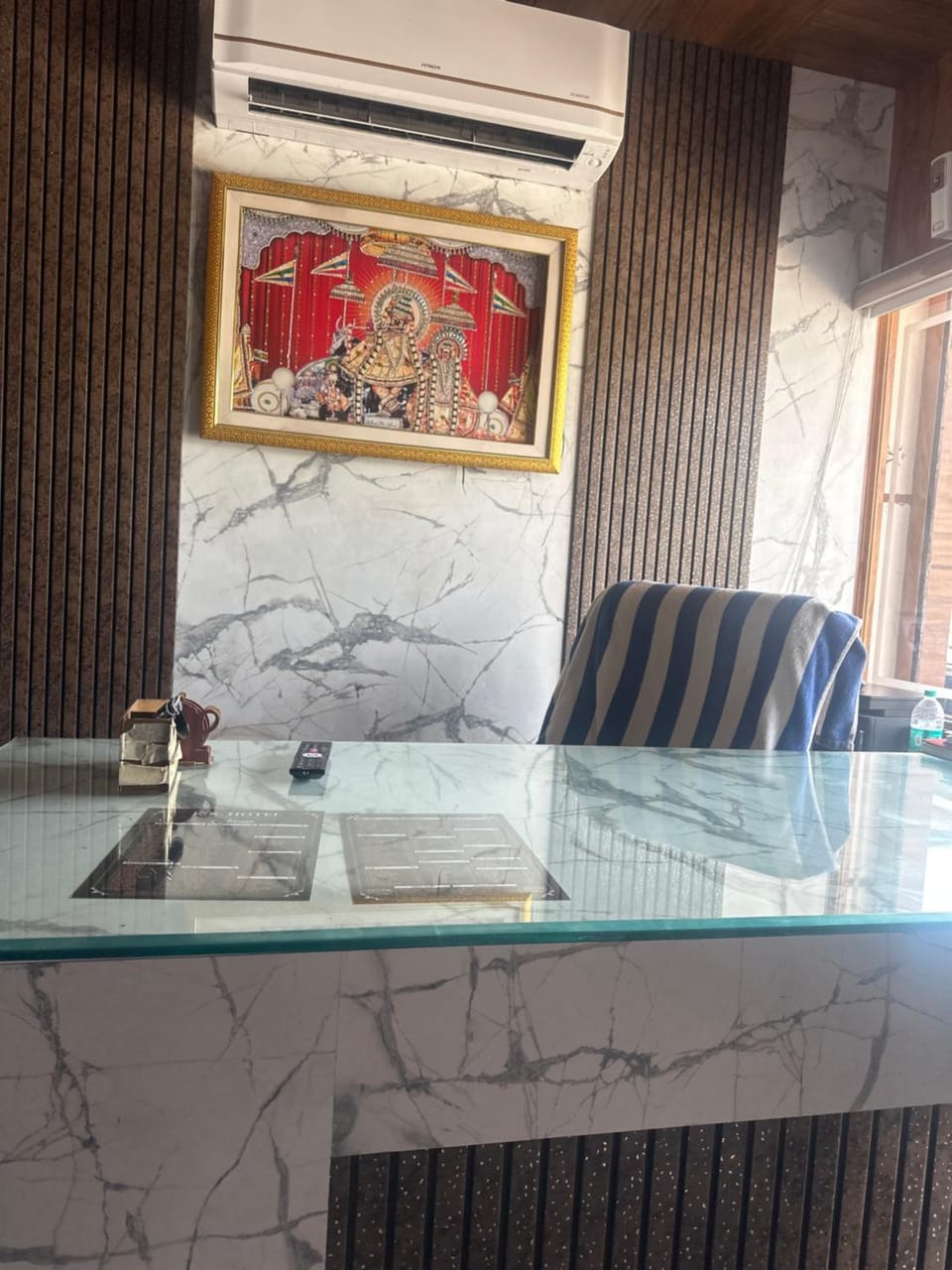 Seating area