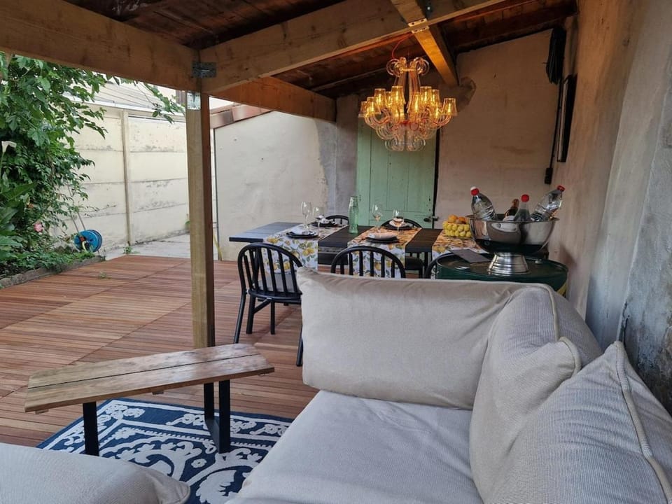 Balcony/Terrace, Seating area, Dining area