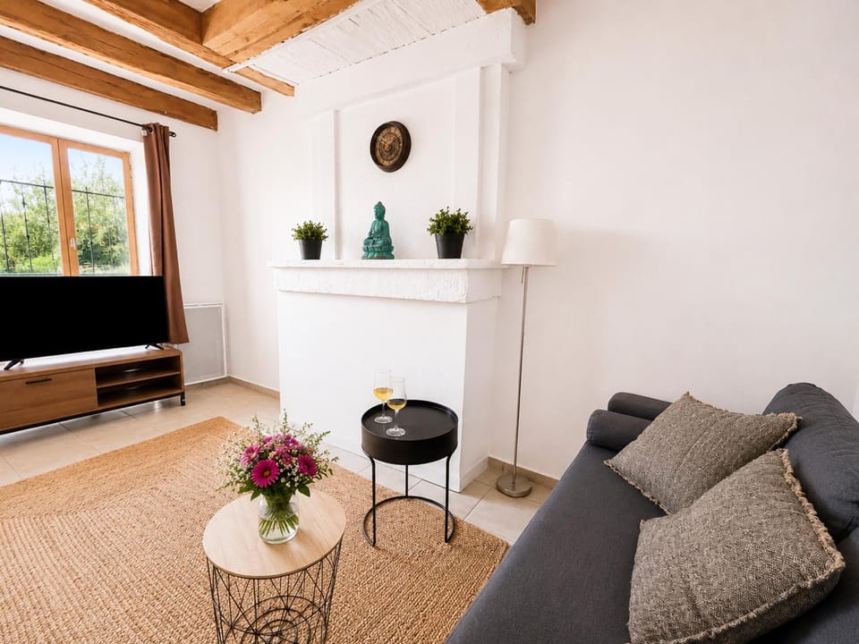 Maison T3 avec terrasse centre Châtellerault House in Nouvelle-Aquitaine