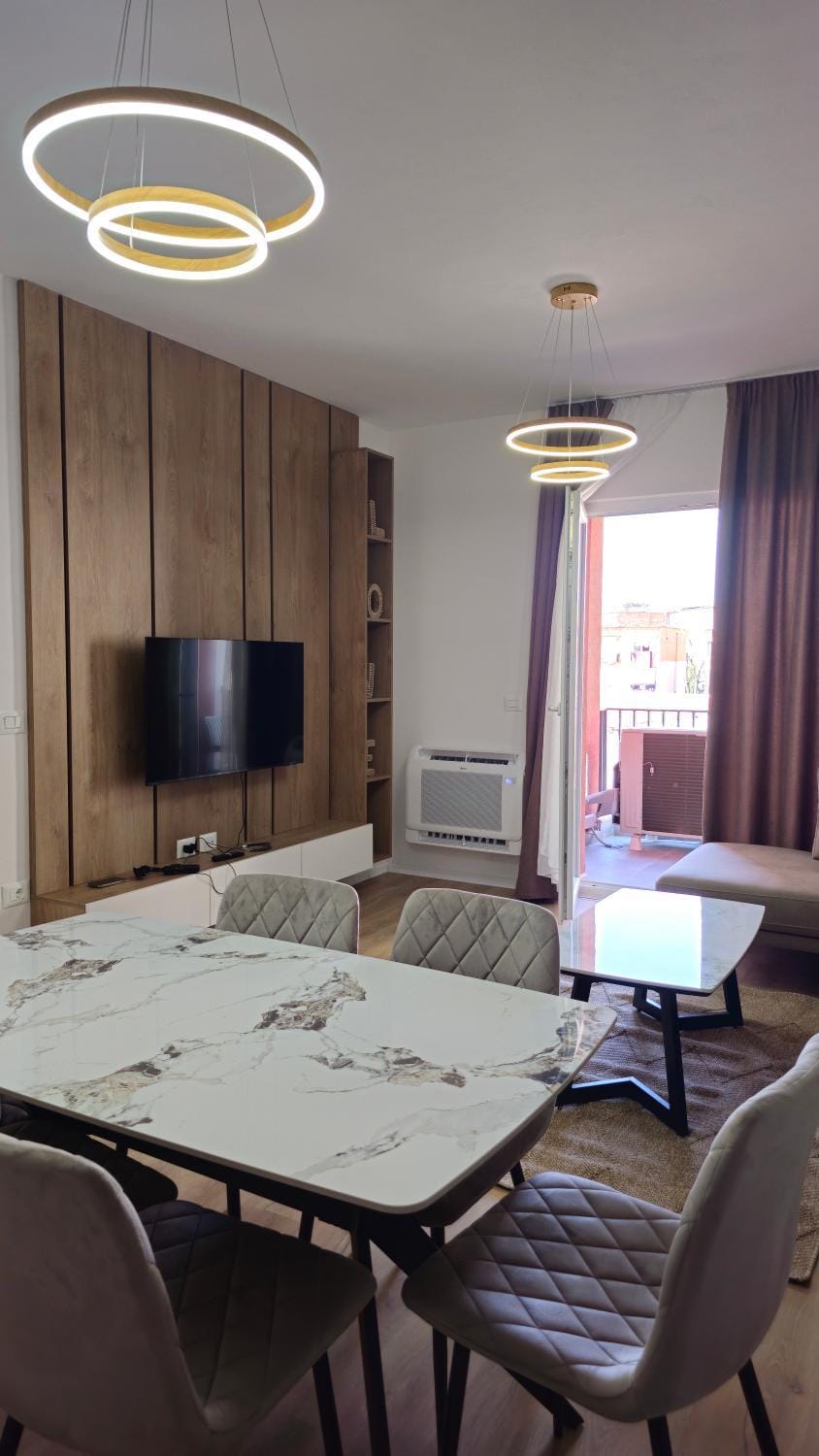 TV and multimedia, Dining area