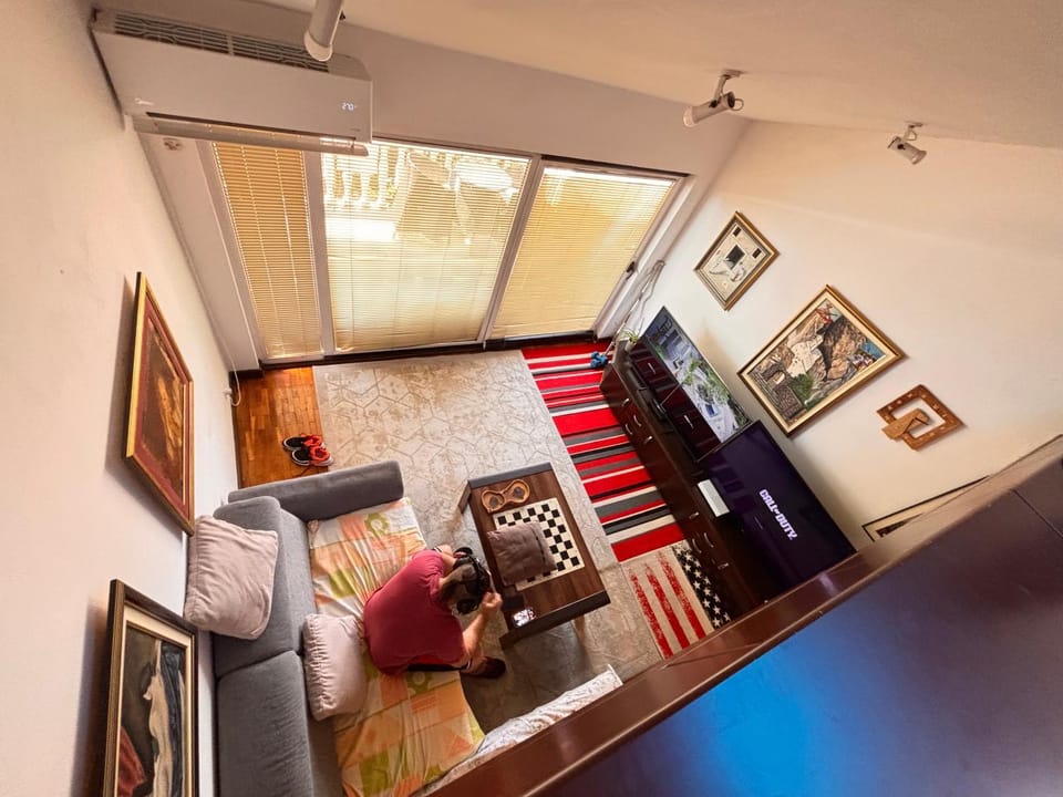 Upscale Live-In Apartment Apartment in Sveti Stefan