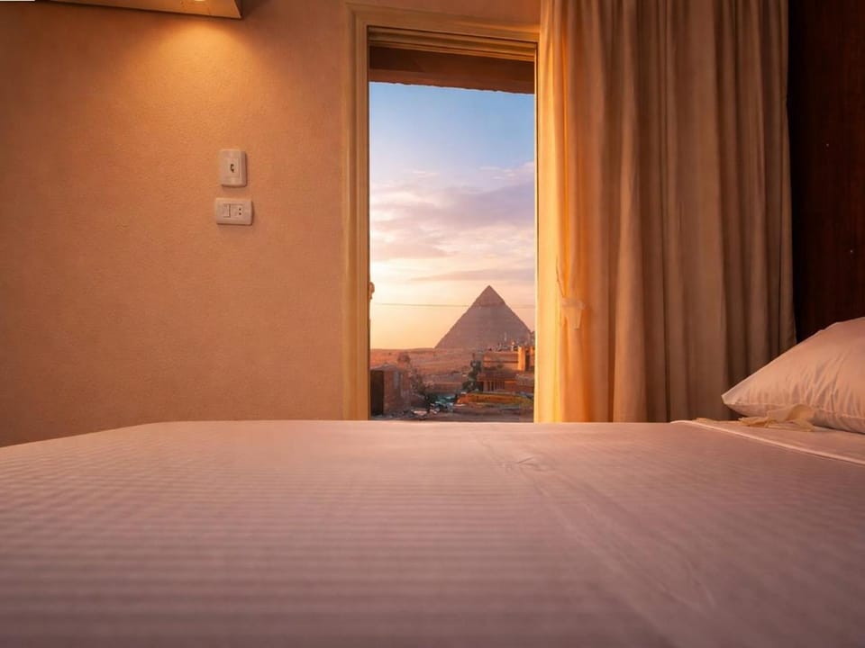 Bed, View (from property/room), Photo of the whole room, Bedroom, Mountain view, Sunset