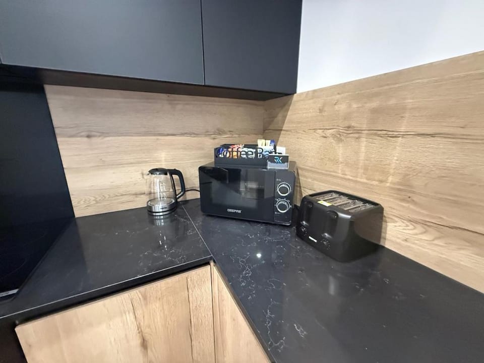 2 Bedroom Stylish Central Southend-on-Sea Flat Apartment in Southend-on-Sea