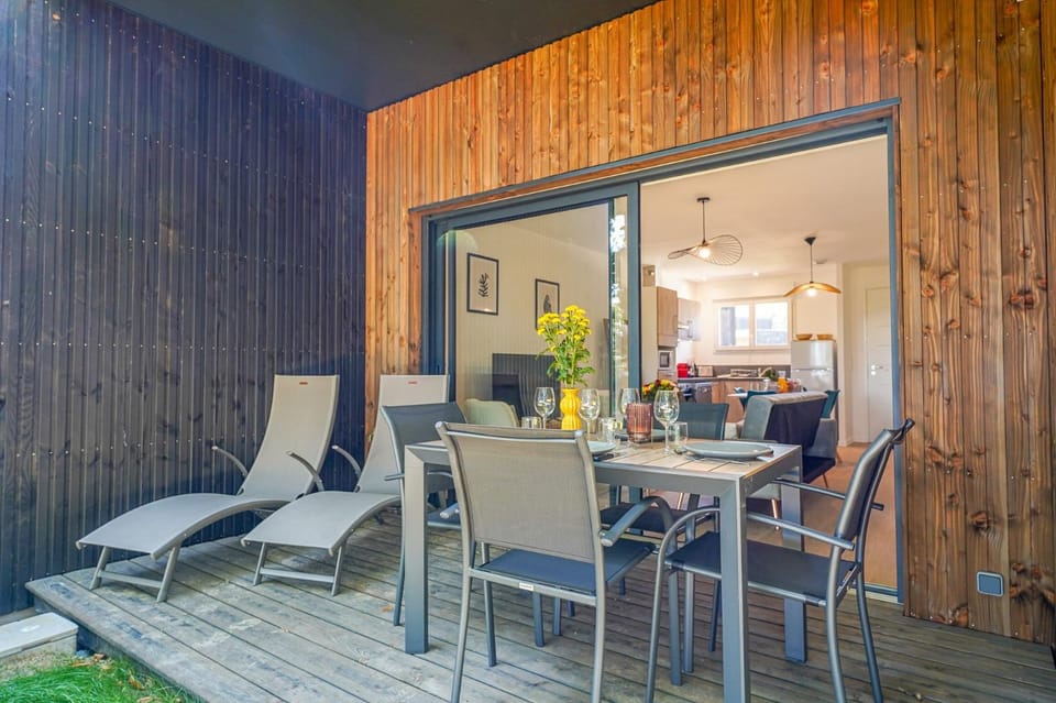 Cottage N°46, piscine commune, 2 chambres House in Pays de la Loire