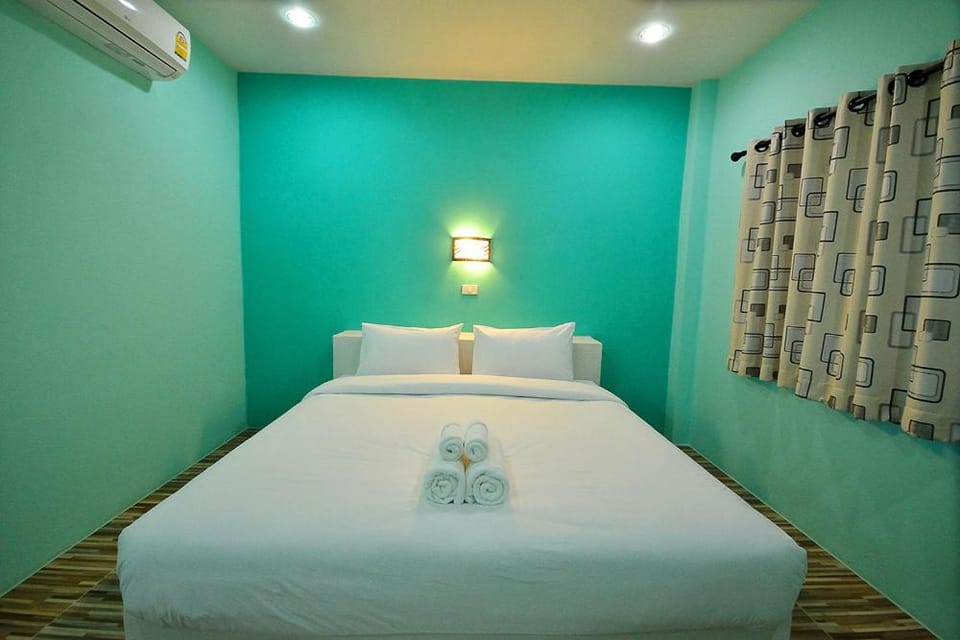 Family House Resort Bed and Breakfast in Laos