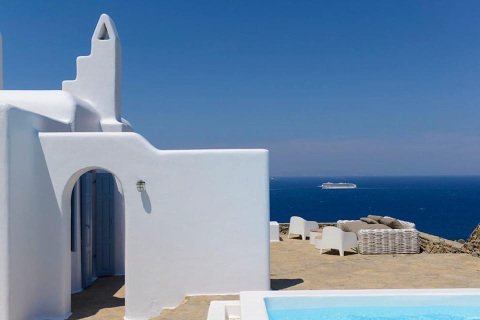 Villa Crystal with Private Pool by Diles Villas Villa in Mykonos, Mikonos 846 00, Greece