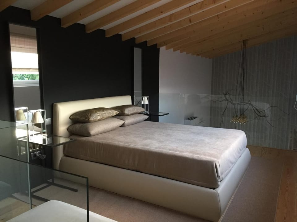Bed, Day, Decorative detail, Bedroom