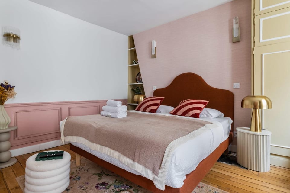 Grand studio refait a neuf Paris 16 - 4P Apartment in Paris