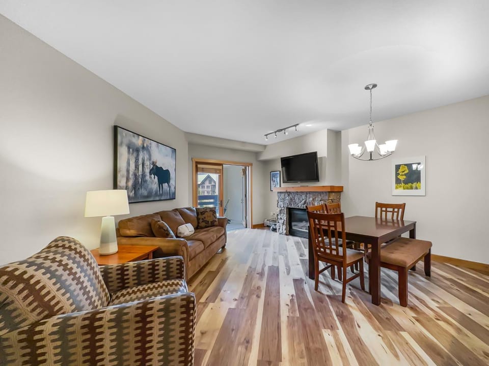 PP310 Passage Point Apartment in Summit County
