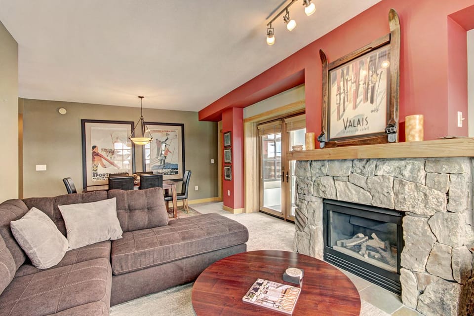 PP404 Passage Point Apartment in Summit County