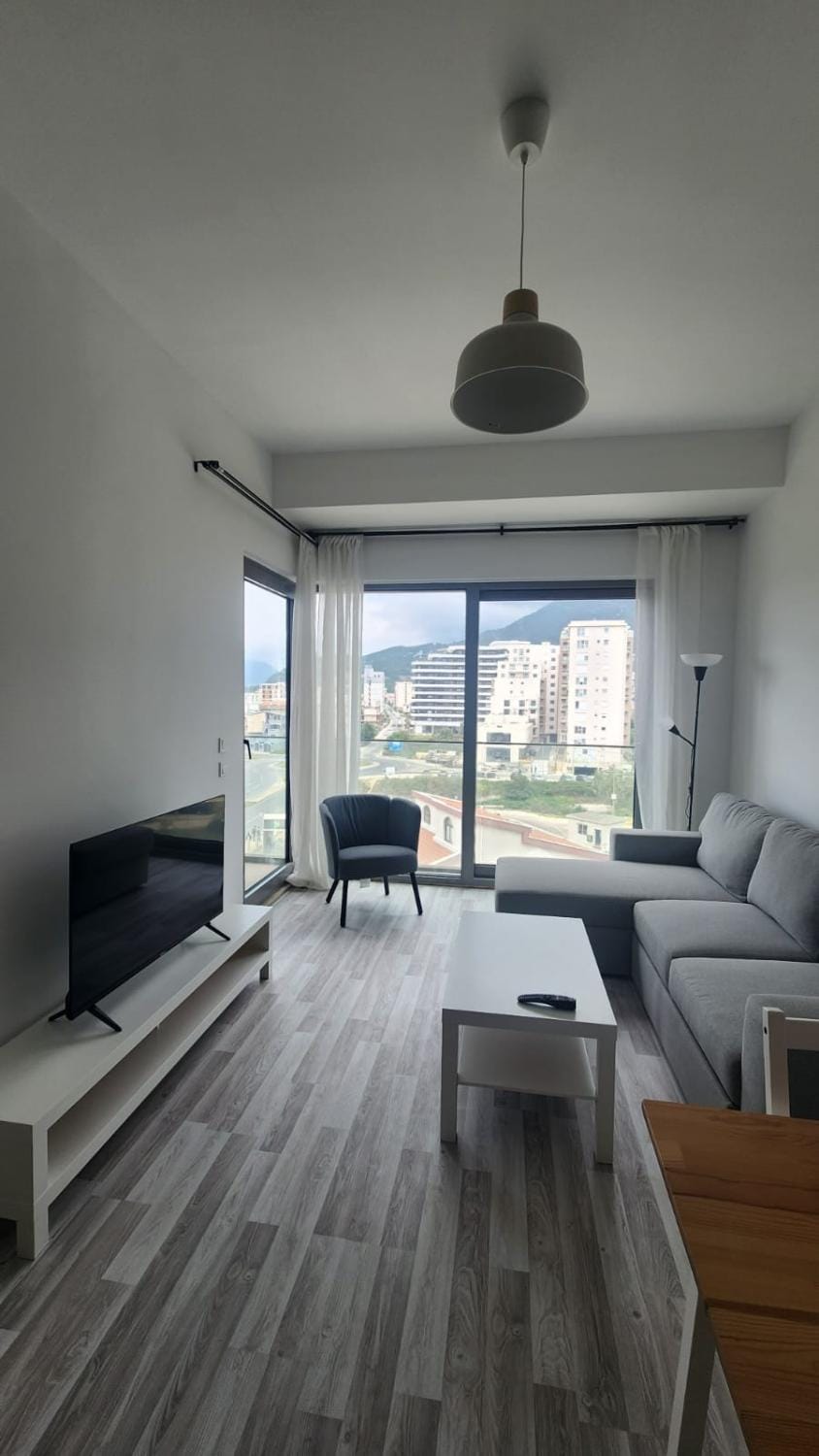 PMTR Luxury 1BR Apartment with Sea View in Bar Apartment in Montenegro