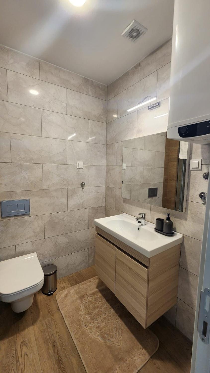 PMTR Luxury 1BR Apartment with Sea View in Bar Apartment in Montenegro