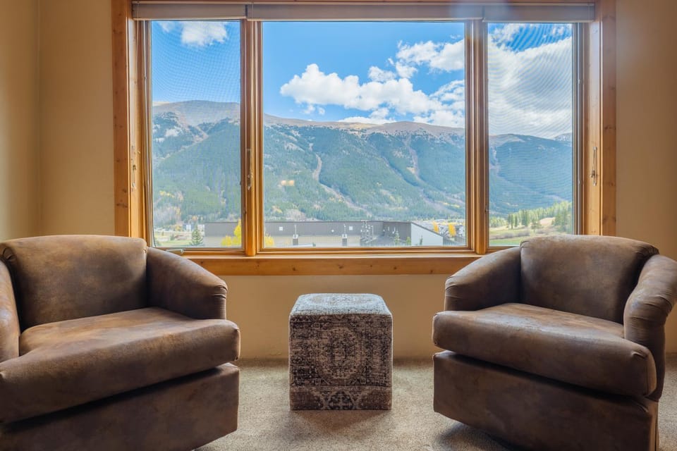 SH501 Summit House Apartment in Copper Mountain