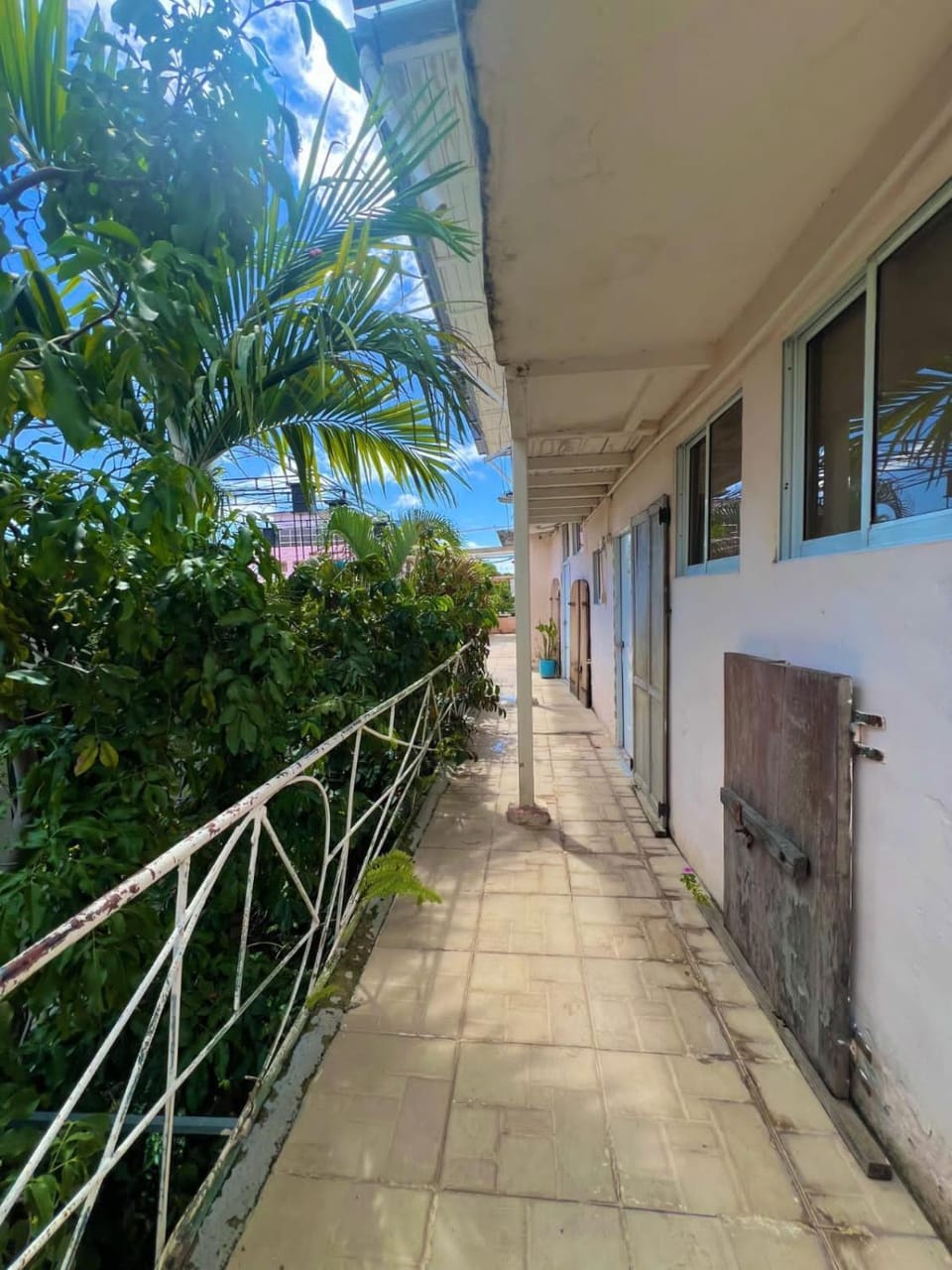 Property building, Day