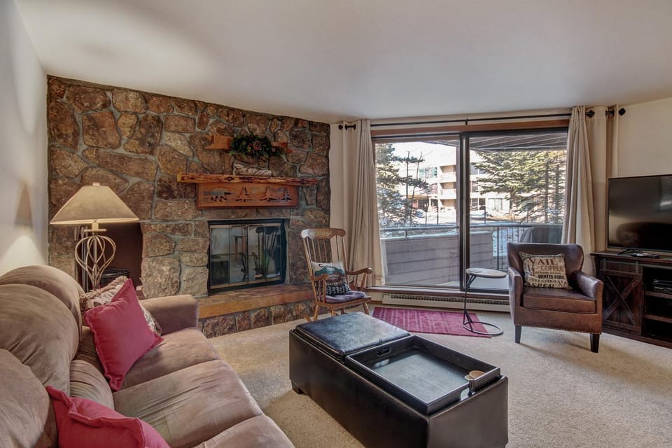 112 Marina Place Apartment in Dillon