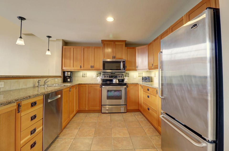PP514 Passage Point Apartment in Summit County